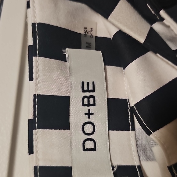 DO+BE Monochrome Striped Skirt - Picture 2 of 4